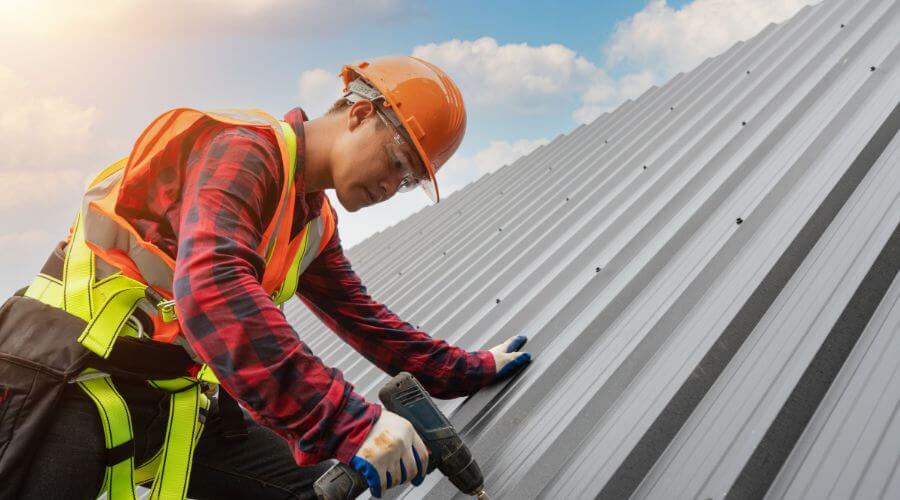 Professional Flat Roofing Installation in Thaxton, MS